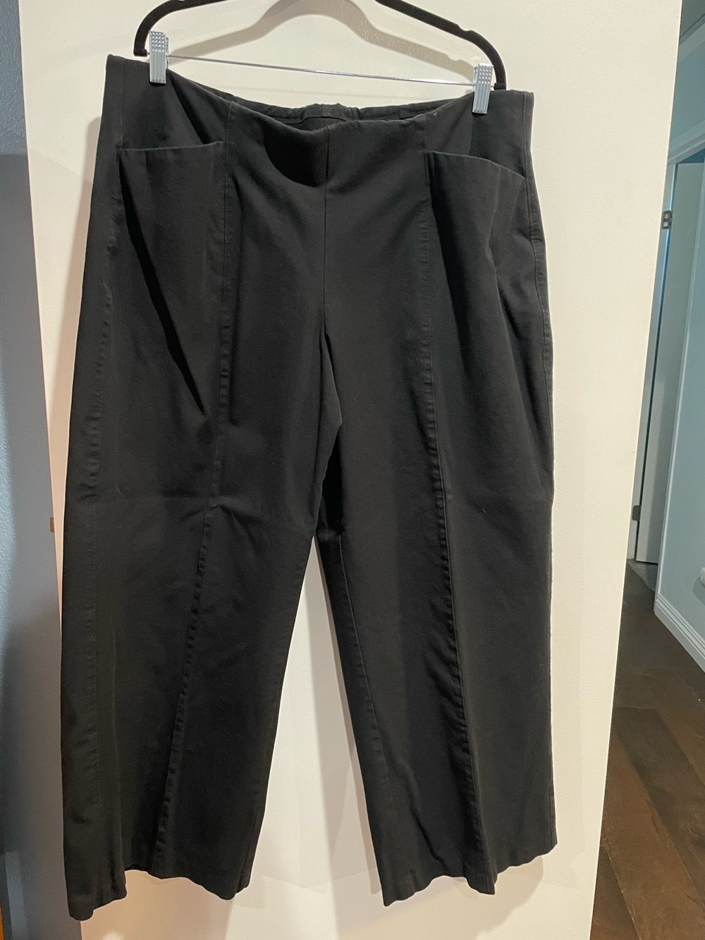 Old Navy Black Pixie Wide-Leg Pants